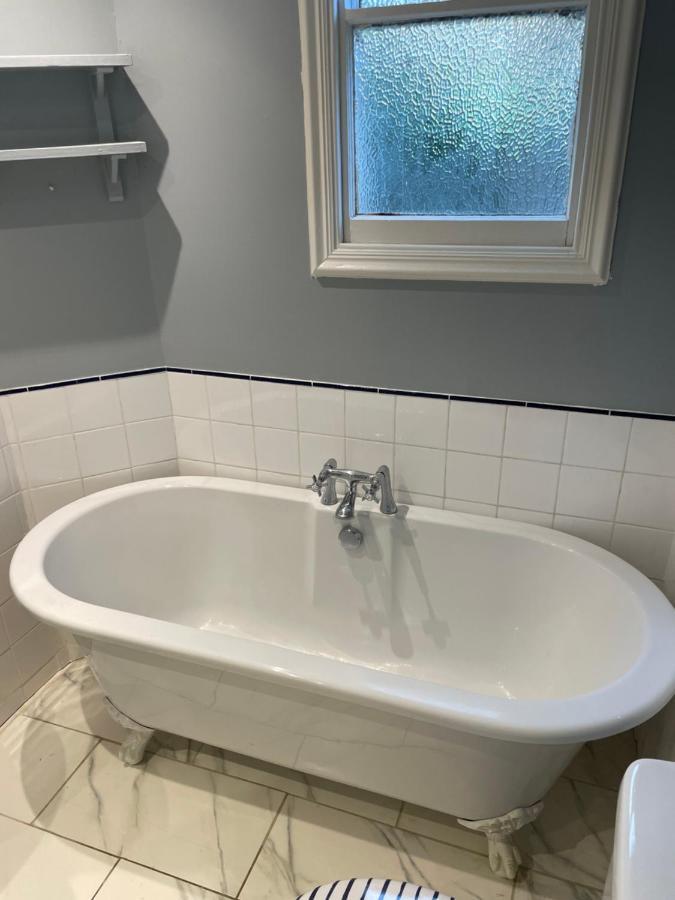 Spacious 2 Bedroom Apartment With Garden Cambridge  Eksteriør bilde